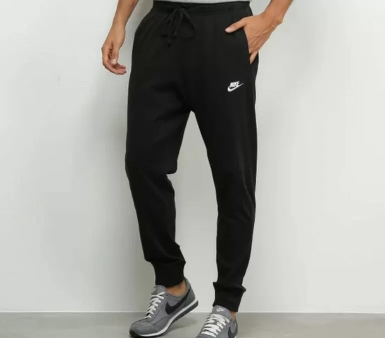 Calça Moletom Nike NSW Club JSY Masculina por R$ 199,49