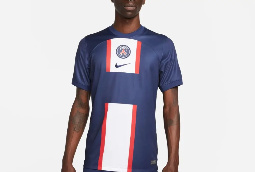 Camisa PSG Nike I 2022/23 Torcedor Pro – Masculina por R$ 104,49